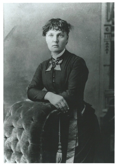 Josephine Fuller Knapp